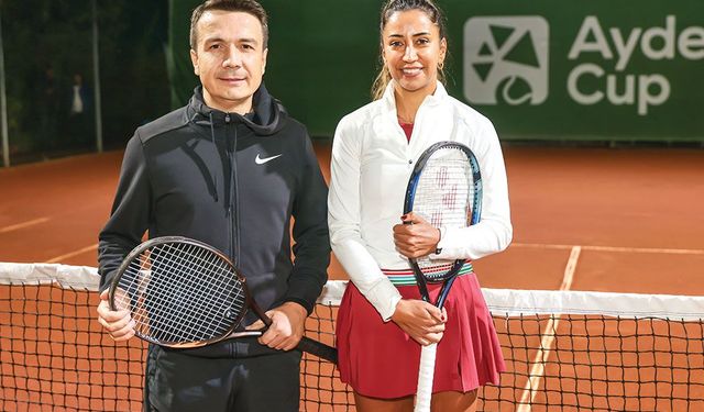 ÇAĞLA BÜYÜKAKÇAY’DAN BÜYÜLEYEN GÖSTERİ MAÇI