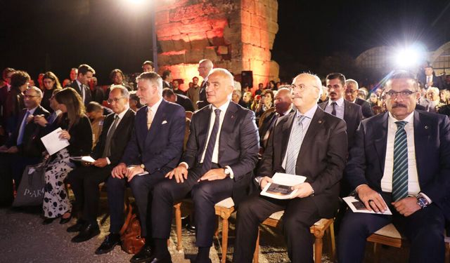 TÜRKİYE-İTALYA HATTINDA KÜLTÜR KÖPRÜSÜ