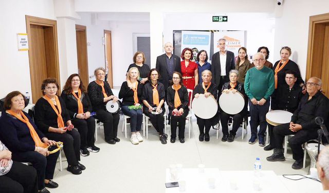 YAŞLILARIN ANLAMLI BULUŞMASI