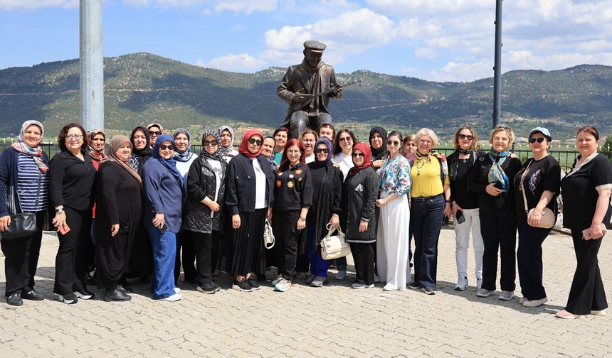 GÖNÜLLÜ ANNELER ÇAMELİ'YE HAYRAN KALDI