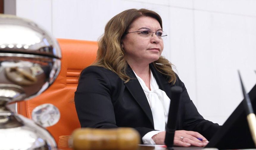 KARACA GÖREVİ DEVREDİYOR