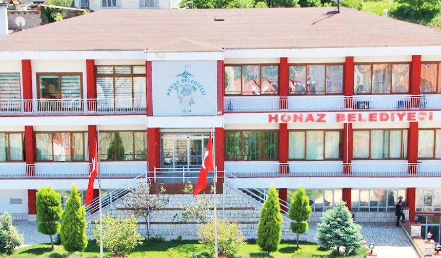 HONAZ BELEDİYESİ 16 TAŞINMAZI KİRAYA VERİYOR