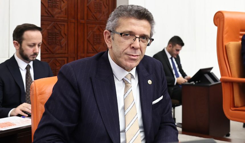 YASİN ÖZTÜRK: YANAN SADECE ORMANLAR DEĞİL, VİCDANLAR!
