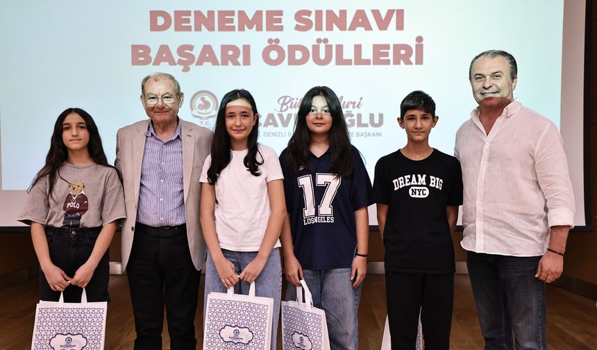 BAŞARILI ÖĞRENCİLERE BÜYÜKŞEHİR’DEN ÖDÜL