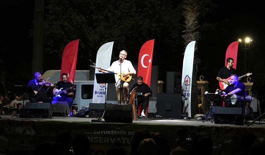 BÜYÜKŞEHİR YAZ KONSERLERİ DENİZLİ’Yİ BULUŞTURDU