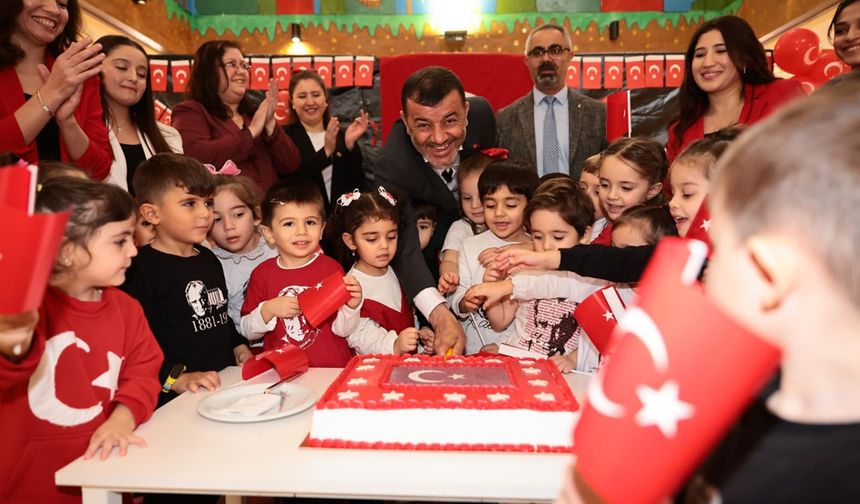 GÜNEŞLİ GÜNLER’DE  CUMHURİYET SEVİNCİ