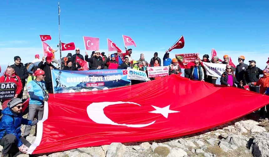 CUMHURİYET COŞKUSU ZİRVEYE TAŞINDI