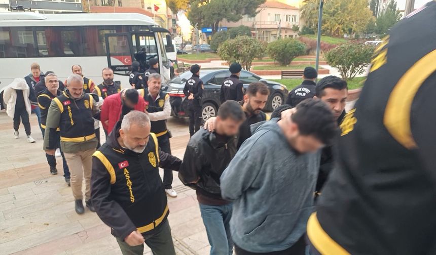 LÜKS ARAÇ OPERASYONU DENİZLİ’YE DE UZANDI