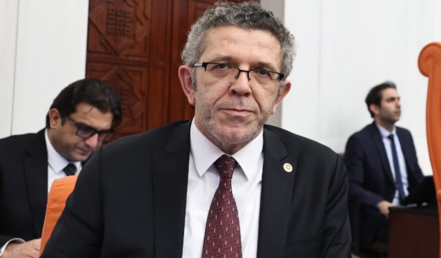 ÖZTÜRK: ÜRETİM, İSTİHDAM YOK BORÇ, FAİZ, İSRAF ÇOK