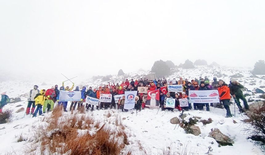 HONAZ DAĞI’NA ZİRVE TIRMANIŞI