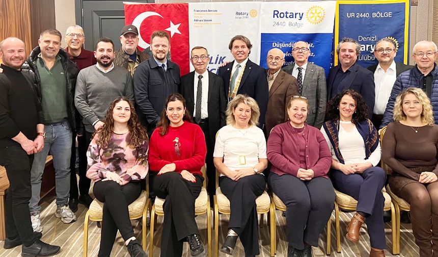 TOPLUMA DEĞER KATAN İSİMLERE ROTARY’DEN ÖDÜL