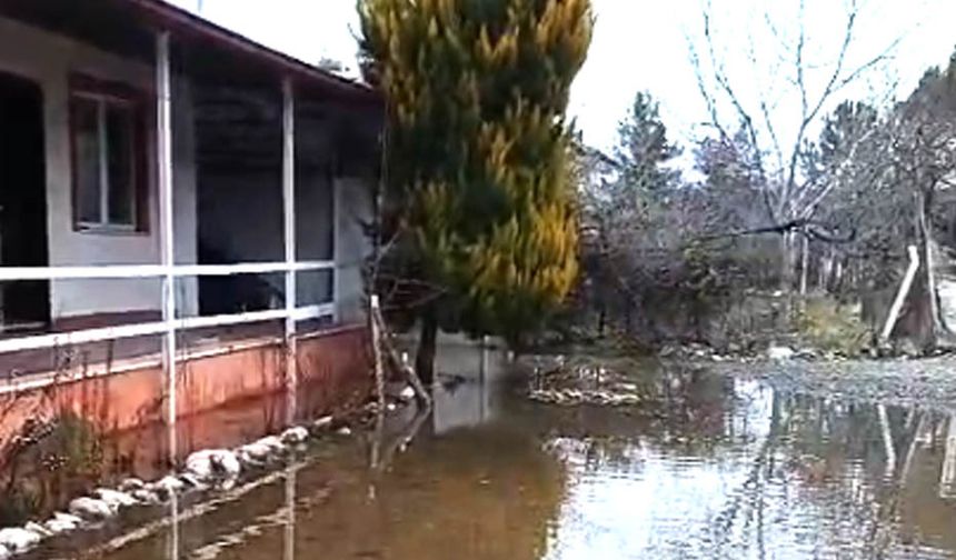 TAVAS ÇAĞIRGAN MAHALLESİ’NDE SOYUÇOK AİLESİ’NİN YAĞMUR KABUSU