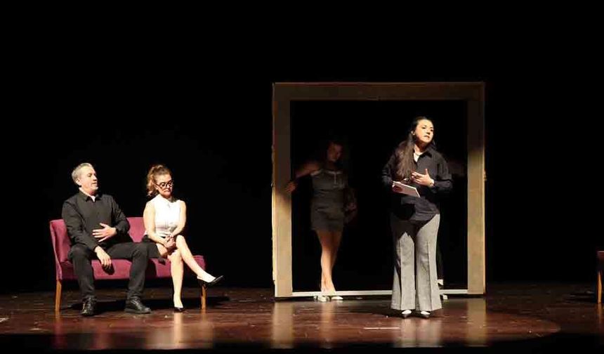 DENİZLİ KADIN PLATFORMU’NDAN TİYATRO GÖSTERİSİ