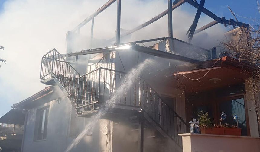 BULDAN’DA YANGIN PANİĞİ