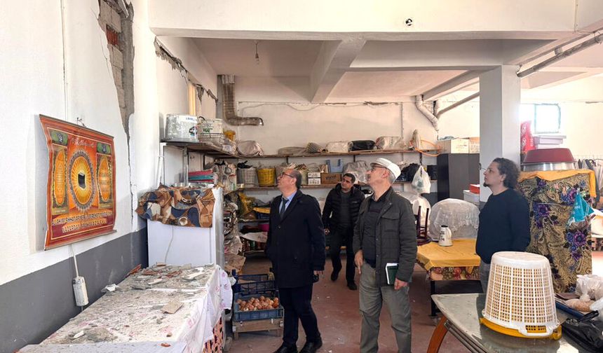 UZMANLAR DEPREM BÖLGESİNDE