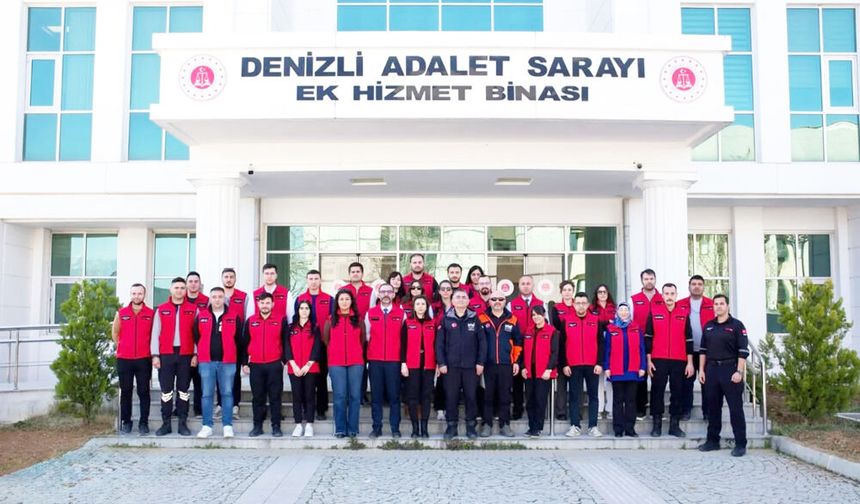 HAYAT KURTARMAYI ÖĞRENİYORLAR