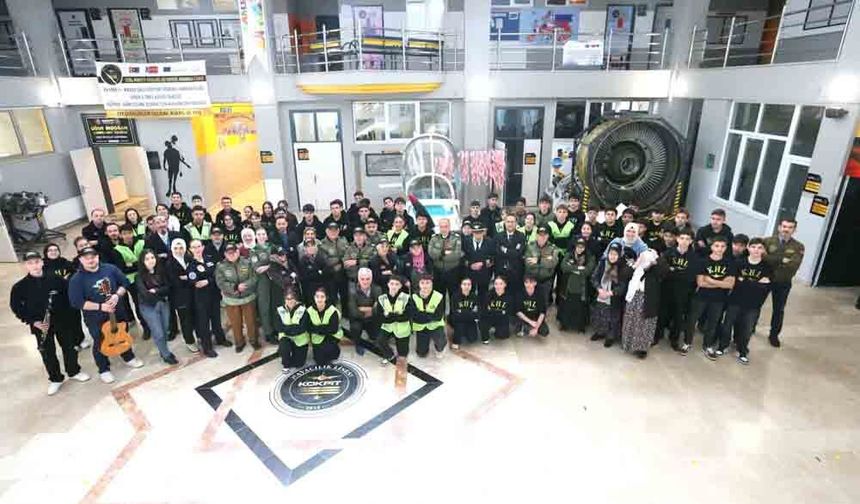 PİLOTLUK HAYALLERİ GERÇEĞE DÖNÜŞTÜ