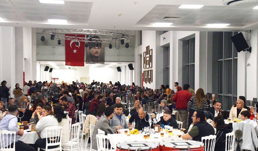 BEYAZ CENNET ENGELLİ BAKIM EVİ’NDEN ANLAMLI İFTAR