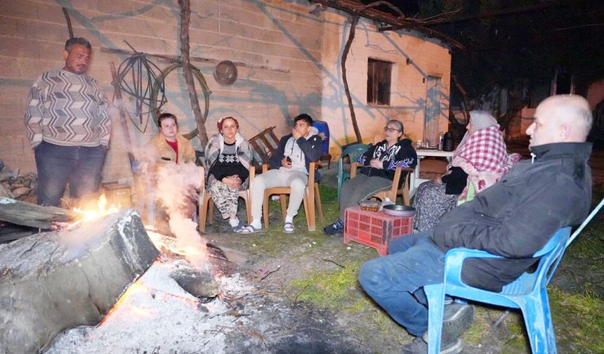 ARTÇI DEPREMLERDEN DOLAYI DENİZLİ UYUMADI