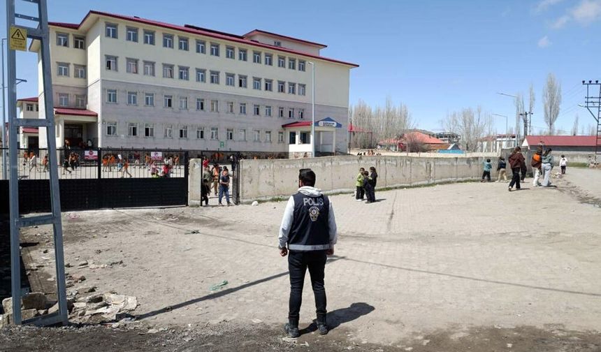 OKULLARDA SIKIYÖNETİM