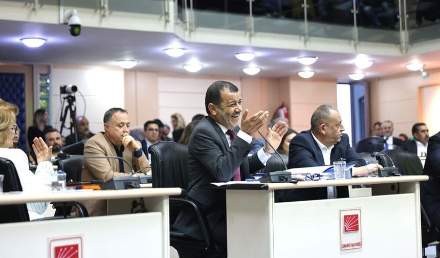 ÇAVUŞOĞLU: SATMADAN, BORÇLANMADAN HİZMET ÜRETİYORUZ