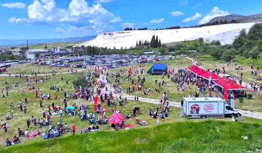 BÜYÜKŞEHİR’DEN DOLU DOLU 23 NİSAN