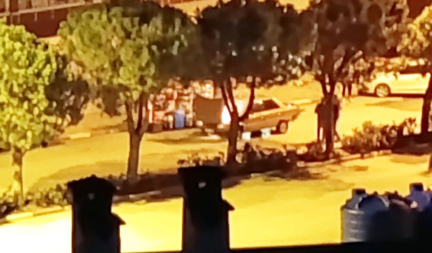 KALE’DE SEYİR HALİNDEKİ ARAÇ ALEV ALEV YANDI