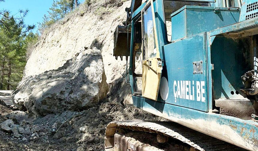 DEV KAYALAR YOLU KAPATTI