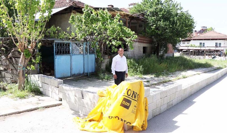 BU DEVİRDE BU KADARI DA OLMAZ; YOLA DUVAR ÖRDÜ
