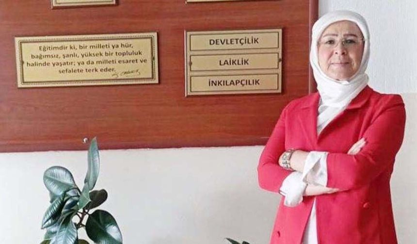 SEVİLEN TÜRKÇE ÖĞRETMENİ MELAHAT CANBAZ HAYATINI KAYBETTİ