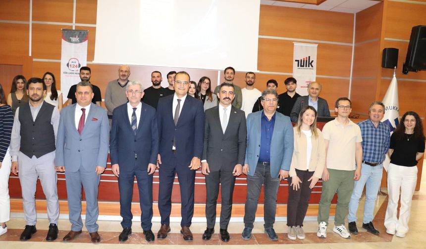 PAÜ İKTİSADİ VE İDARİ BİLİMLER FAKÜLTESİ'NDE TÜİK KONFERANSI