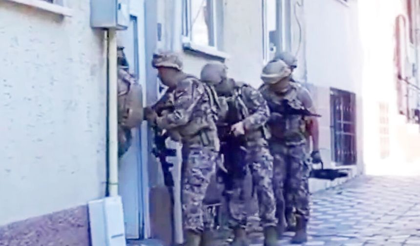 SOSYAL MEDYADA SUÇ ÖRGÜTÜ GÜZELLEMESİNE OPERASYON