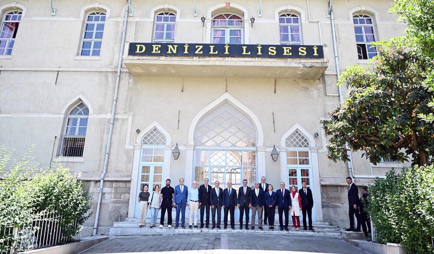 KOCA MEKTEP’E NEŞTER
