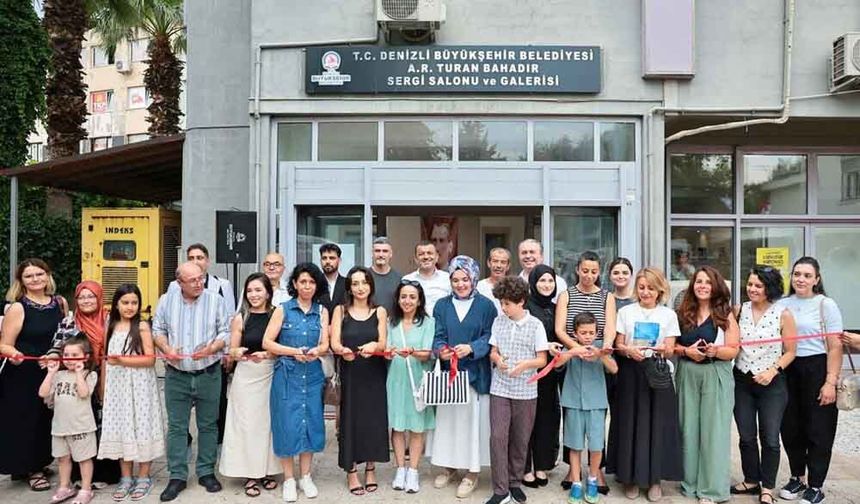 DÜNYA ÇİZERLERİ ÖDÜLLERİNİ ALDI