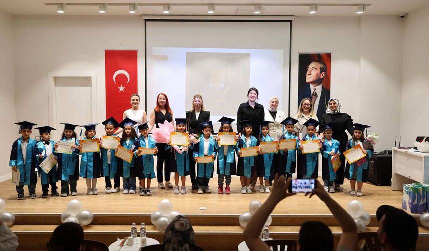 MERKEZEFENDİ BELEDİYESİ MEHMET KARATAŞ KREŞİ’NDE MEZUNİYET HEYECANI