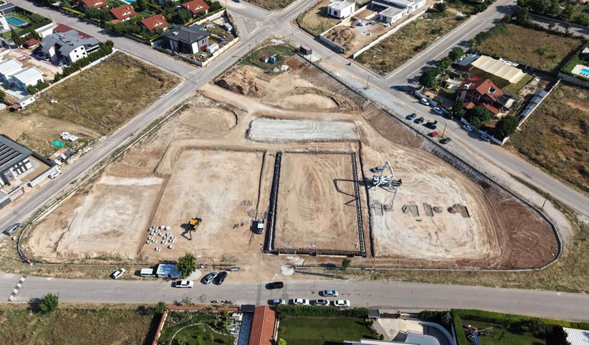 MERKEZEFENDİ'YE DEV GENÇLİK PARKI SPOR KOMPLEKSİ