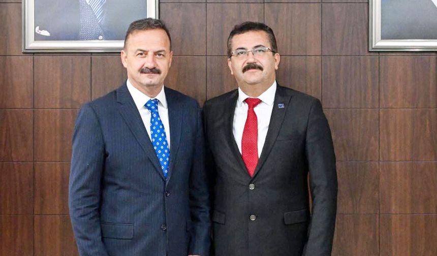 ANAHTAR PARTİ’DE İSTİFA