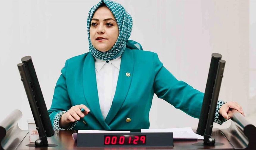 GELECEK PARTİSİ KAPANDI, MİLLETVEKİLİ VE İL BAŞKANI PARTİSİZ KALDI
