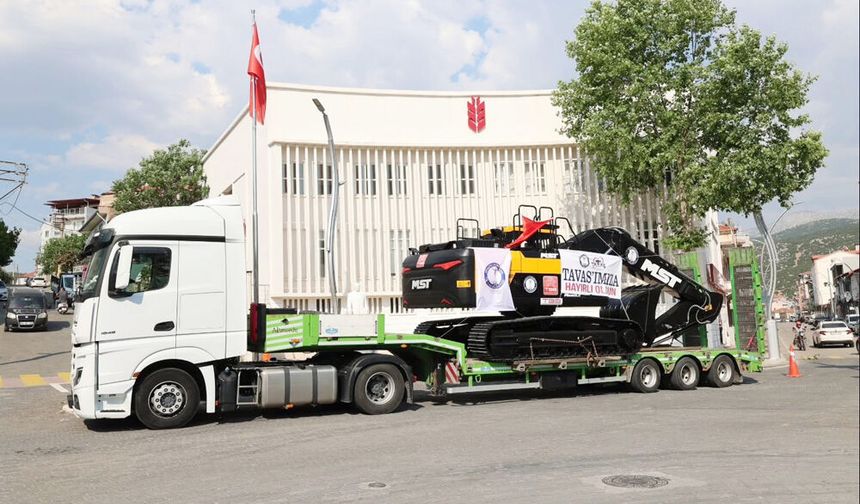 TAVAS’A 22 TONLUK EKSKAVATÖR
