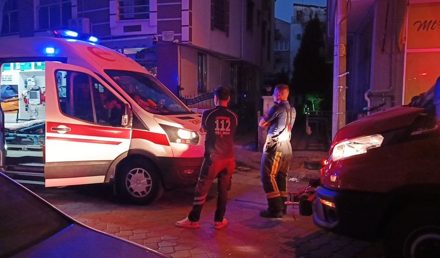 EKİPLER KÖTÜ KOKU NEDENİYLE EVE GİRDİ  KORKULAN OLMADI