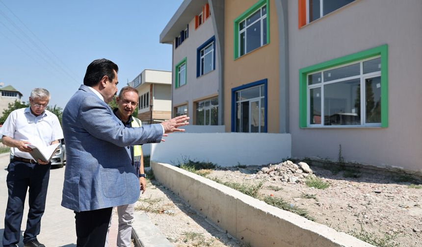 BAŞKAN ERTEMUR SAHADA