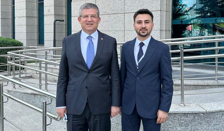 AK PARTİ’DE ÜYE ATAĞI