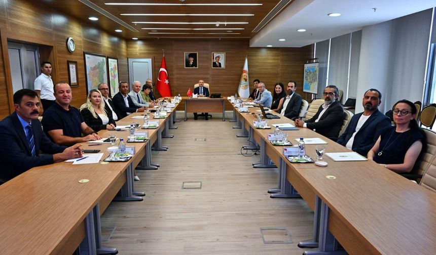 TARİH MASAYA YATIRILDI