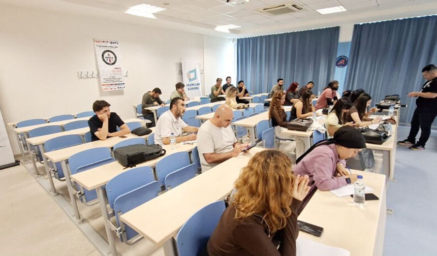 BASIN MENSUPLARINA İHA-1 TİCARİ PİLOT EĞİTİMİ
