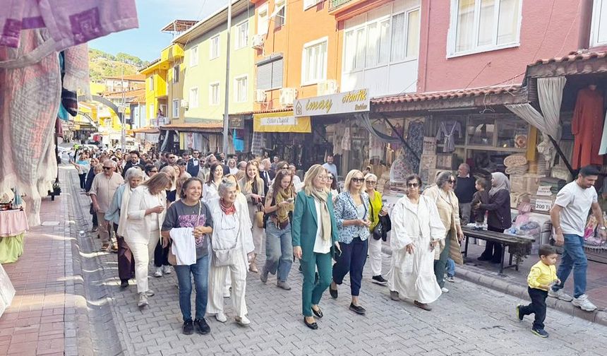 BULDAN'DA RENKLİ FESTİVAL