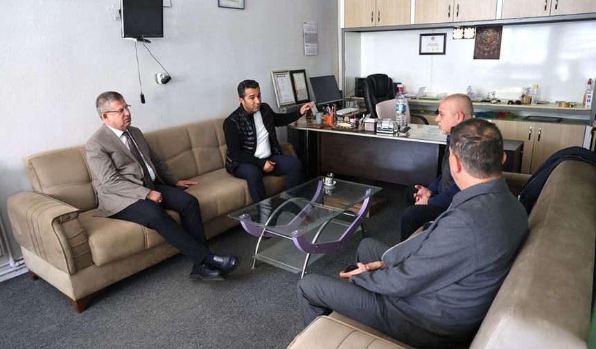 SUBAŞIOĞLU HACI KAPLANLAR’DA ESNAFLA BULUŞTU