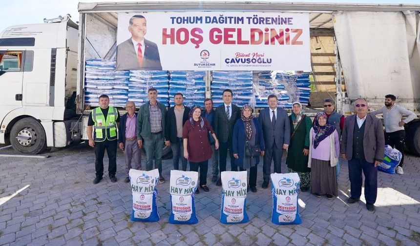 ÜRETİCİYE 170 TON TOHUM