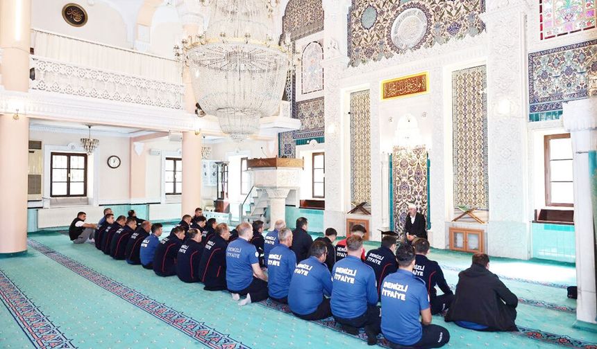 İTFAİYE ŞEHİTLERİ DUALARLA ANILDI