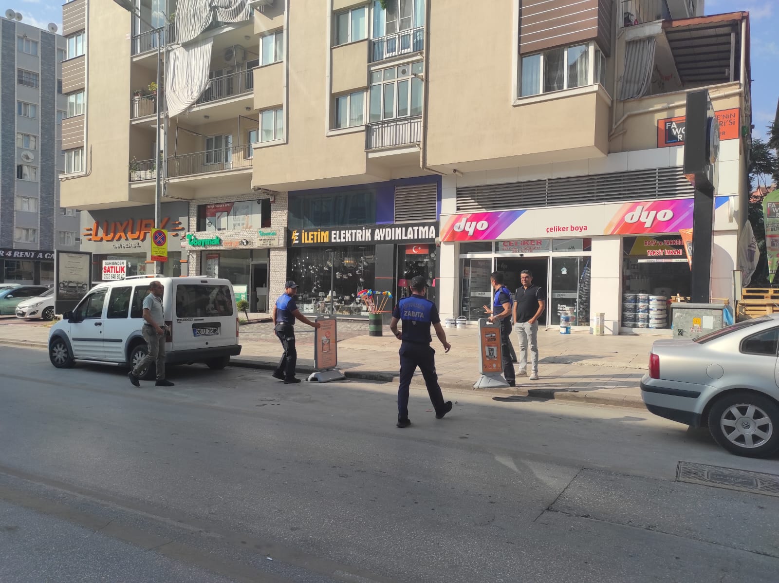 Denizli Büyükşehir Şehir Estetiği Için Işgallere Geçit Vermiyor (4)