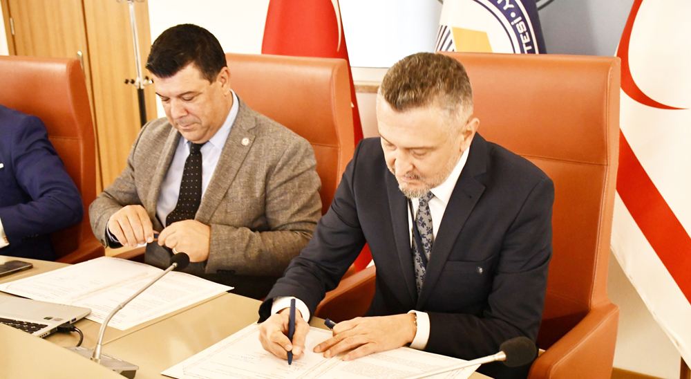 568409152 1249988683901491 4968018172306266086 N